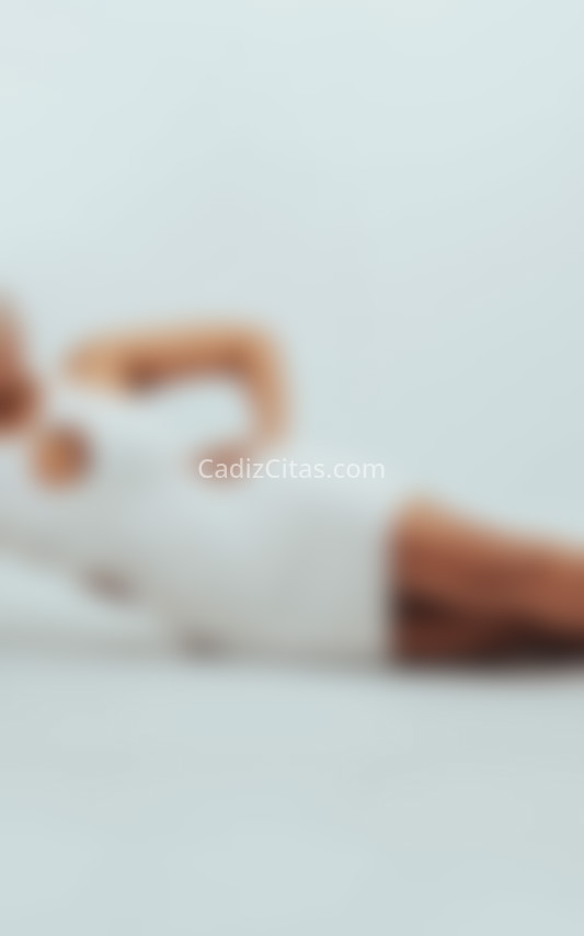 Juliana, brasileña. 603126041. Citas en CÁDIZ, CÁDIZ. www.cadizcitas.com.