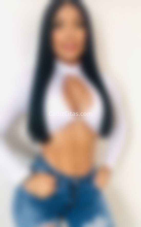 Valeria, hermosa y cautivadora escort. 613582337. Citas en CÁDIZ, CÁDIZ. www.cadizcitas.com.