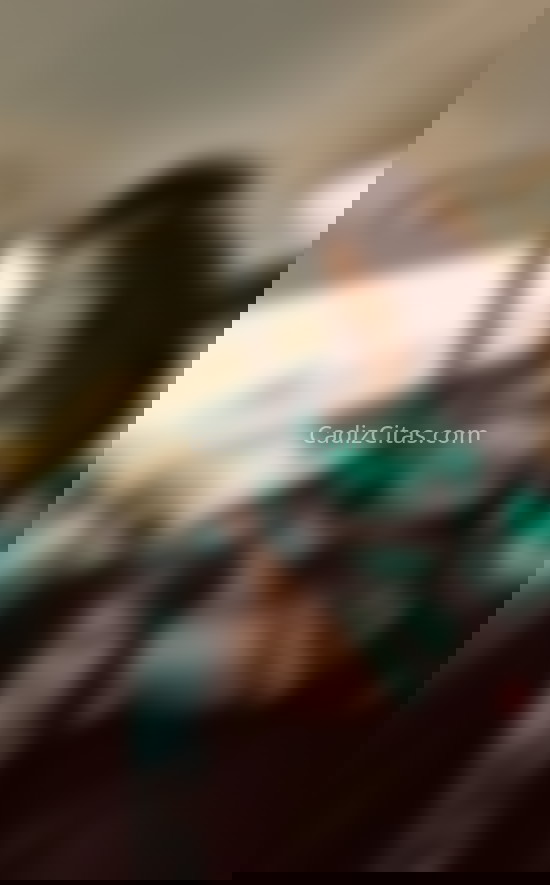 Jimena, bella y dulce morena. 643413127. Citas en CÁDIZ, CÁDIZ. www.cadizcitas.com.