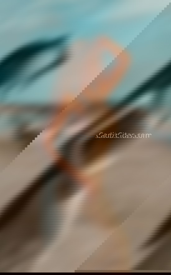 Danna, colombiana acabada de llegar. 689739185. Citas en CÁDIZ, CÁDIZ. www.cadizcitas.com.