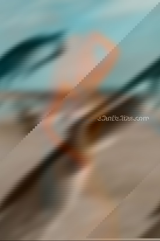 Danna, colombiana acabada de llegar. 689739185. Citas en CÁDIZ, CÁDIZ. www.cadizcitas.com.