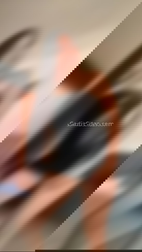Melany, latina 22 años recién llegada . 647095023. Citas en CÁDIZ, CÁDIZ. www.cadizcitas.com.