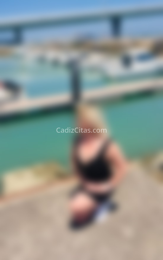 Irina, una mujer nórdica encantadora. 682235926. Citas en CÁDIZ, CÁDIZ. www.cadizcitas.com.