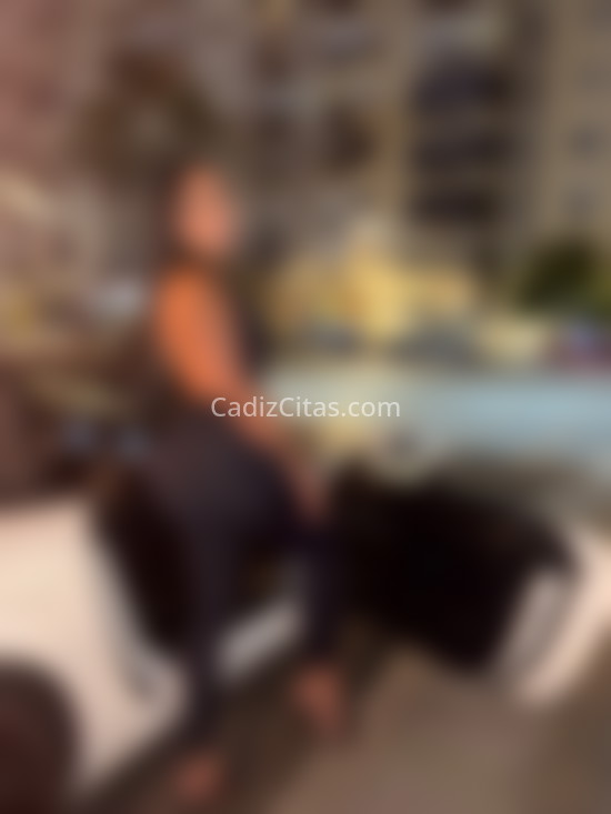 Bella, una chica venezolana . 647943954. Citas en CÁDIZ, CÁDIZ. www.cadizcitas.com.