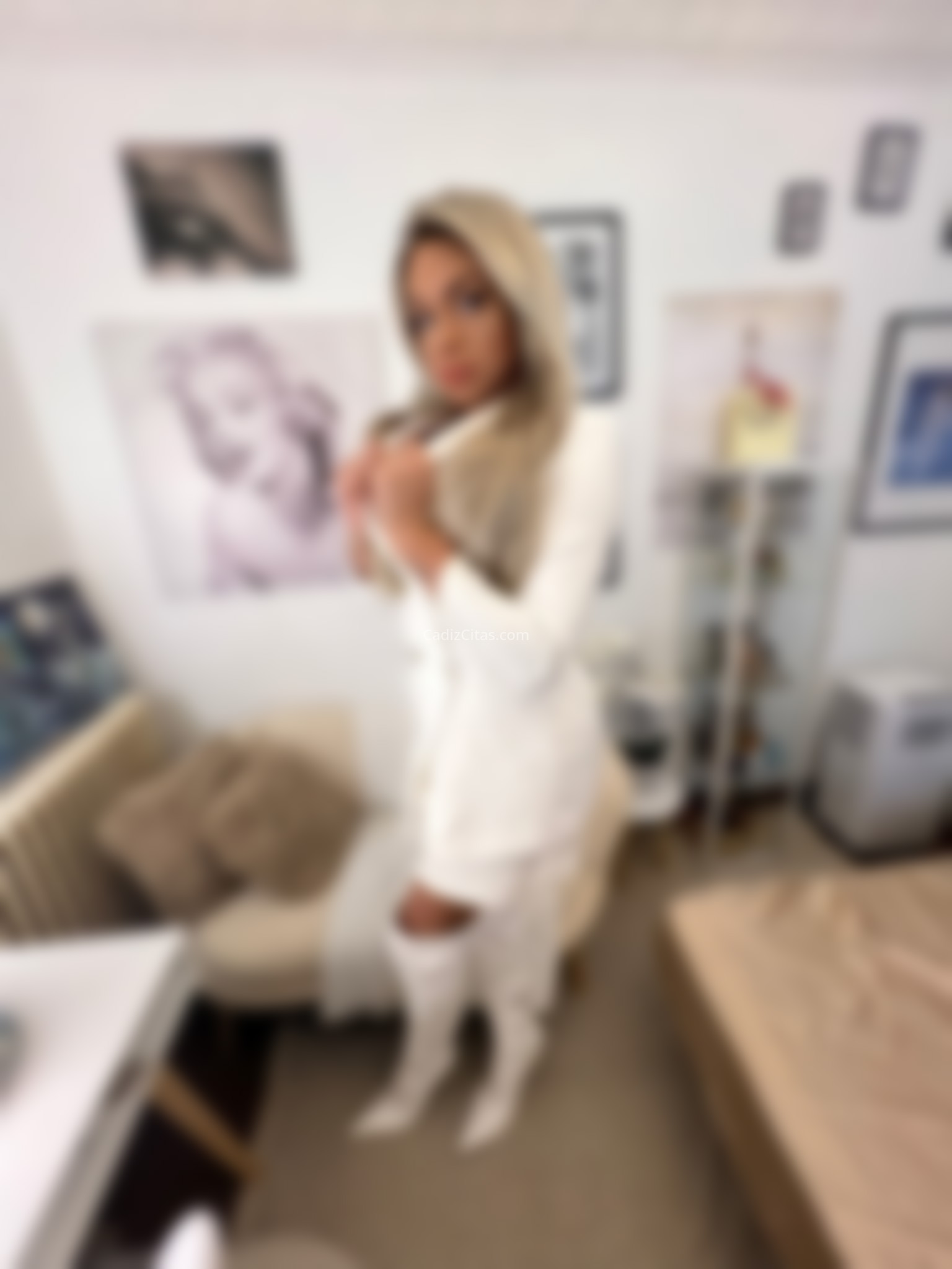 Karla, chica trans tierna y romántica. 632122629. Citas en CÁDIZ, CÁDIZ. www.cadizcitas.com.