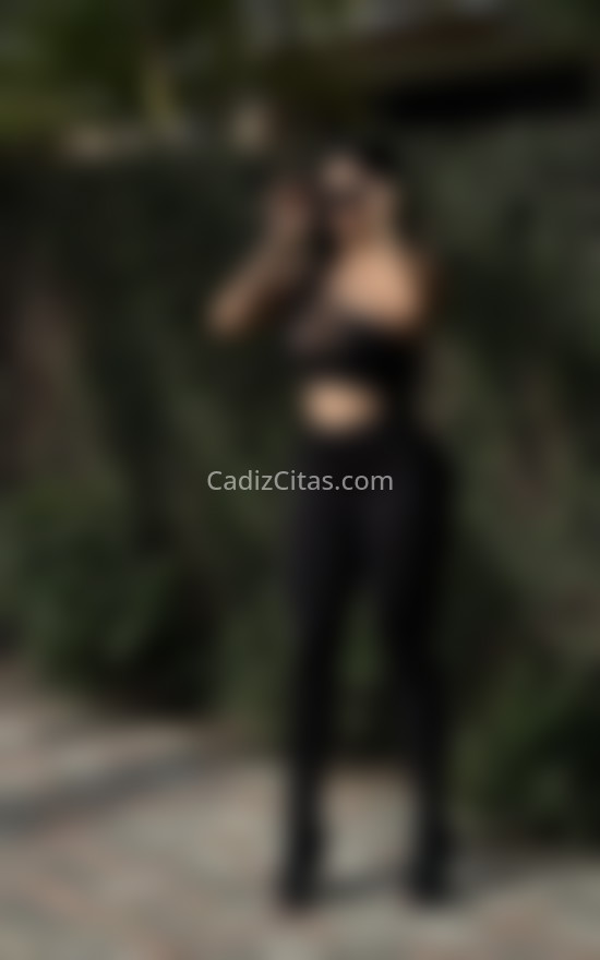 Valentina, chica colombiana . 634071468. Citas en CÁDIZ, CÁDIZ. www.cadizcitas.com.