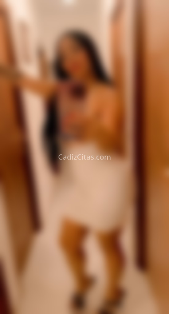 Triana, morena estoy en Torremolinos. 631743611. Citas en CÁDIZ, CÁDIZ. www.cadizcitas.com.