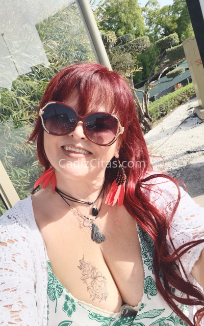 Bruna, de vacaciones por una temporada. 602513010. Citas en CÁDIZ, CÁDIZ. www.cadizcitas.com.