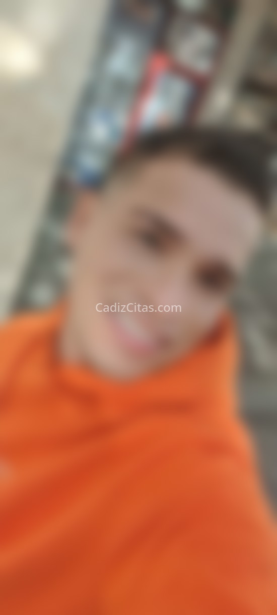 Chico colombiano. 663572995. Citas en CÁDIZ, CÁDIZ. www.cadizcitas.com.