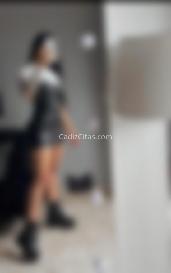 Alisson, hermosa morena. 611353298. Citas en CÁDIZ, CÁDIZ. www.cadizcitas.com.