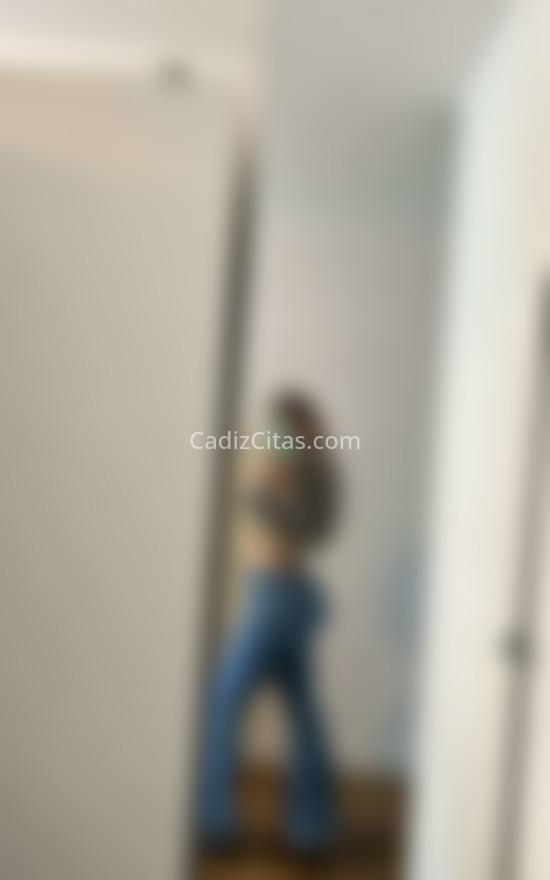 Camila, colombiana de 27 años . 664460615. Citas en CÁDIZ, CÁDIZ. www.cadizcitas.com.