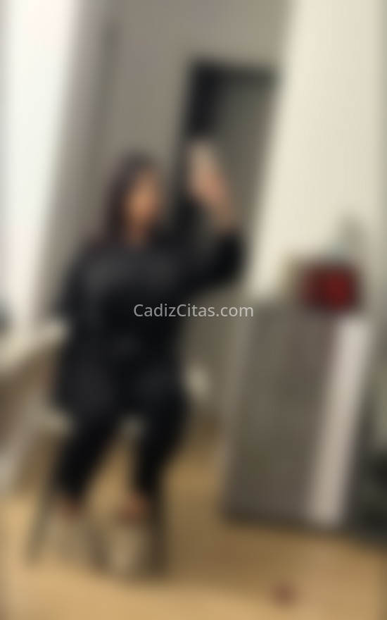 Valentina Ballesteros, trans latina. 663101811. Citas en CÁDIZ, CÁDIZ. www.cadizcitas.com.