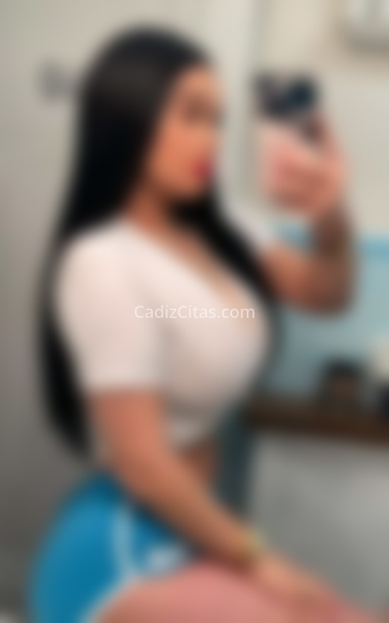 Vanesa, morena guapa, nueva en la ciudad. 633053763. Citas en CÁDIZ, CÁDIZ. www.cadizcitas.com.
