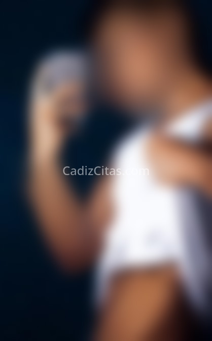 Adrián, colombiano 30 años. 690022089. Citas en CÁDIZ, CÁDIZ. www.cadizcitas.com.