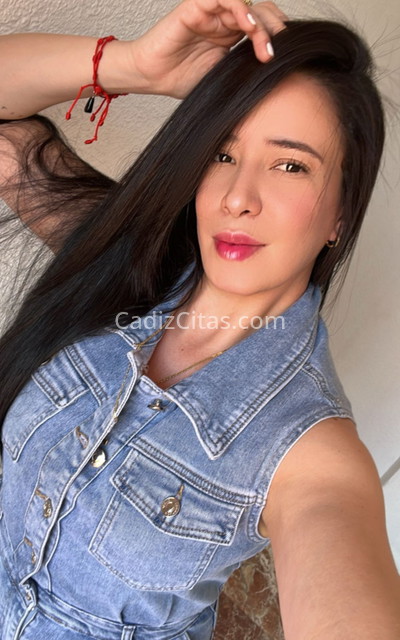 Dulce, latina. 603184092. Citas en CÁDIZ, CÁDIZ. www.cadizcitas.com.