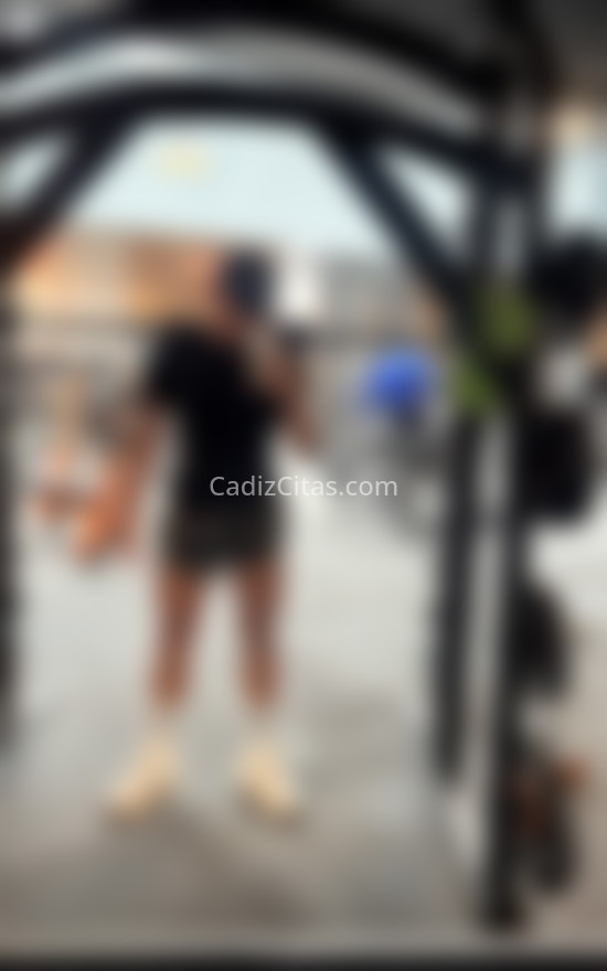 Luis, latino recién llegado. 634931641. Citas en CÁDIZ, CÁDIZ. www.cadizcitas.com.