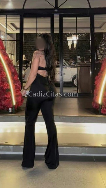 Sara Ruiz. 664489954. Citas en CÁDIZ, CÁDIZ. www.cadizcitas.com.