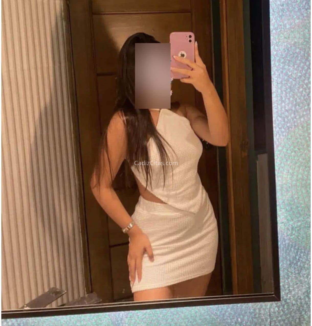 Macarena, chica andaluza. 647962405. Citas en CÁDIZ, CÁDIZ. www.cadizcitas.com.