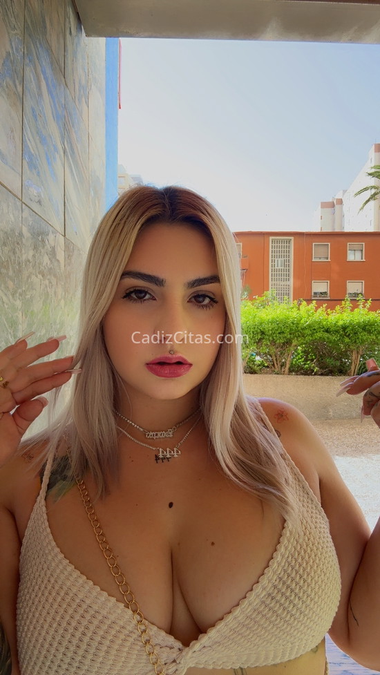 Rubia divertida de vuelta. 612475773. Citas en CÁDIZ, CÁDIZ. www.cadizcitas.com.